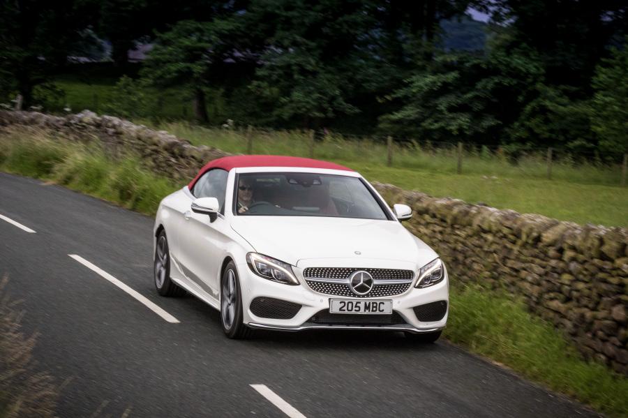  Mercedes-Benz C220 d AMG Line Cabriolet 2016 года  (UK) (фото 16 из 29)